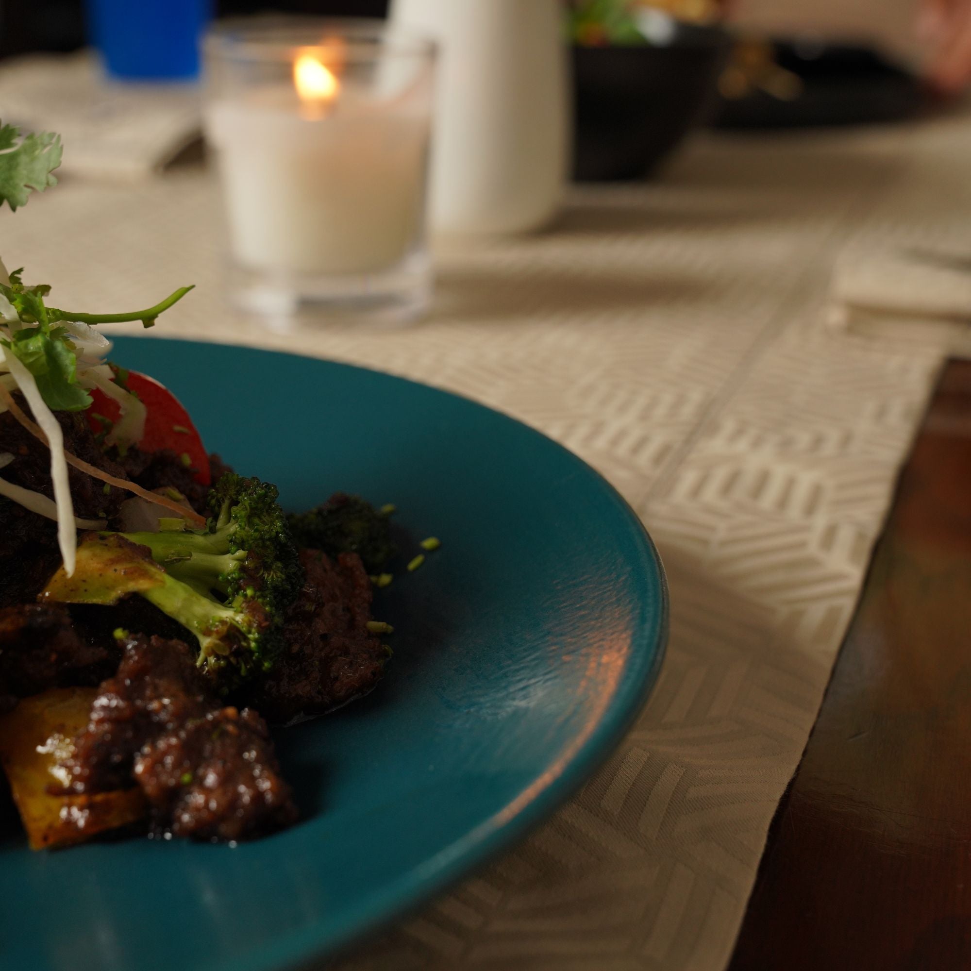 Jacquard Table Runner Luxe-Edition