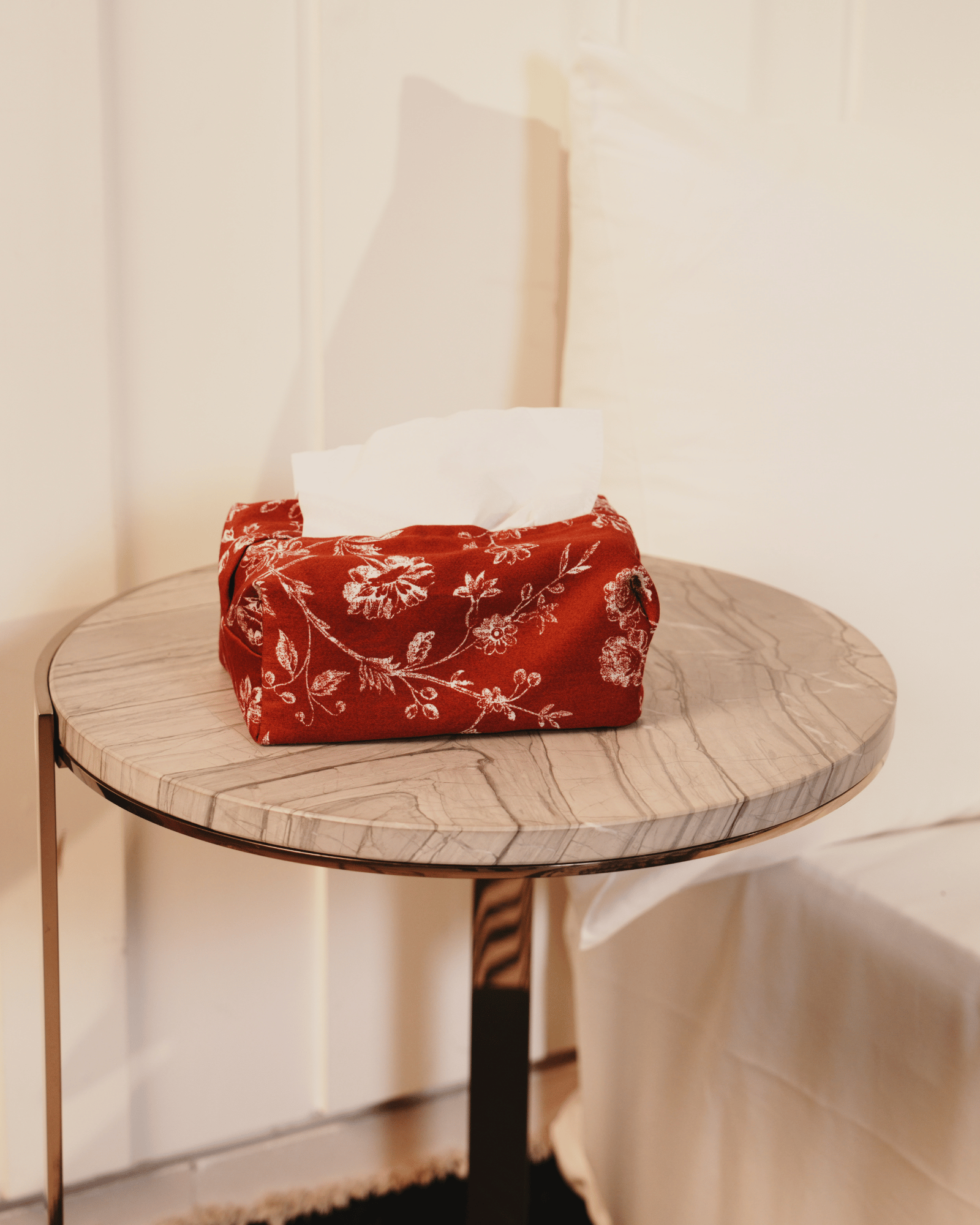 Mauveur Tissue Box Cover