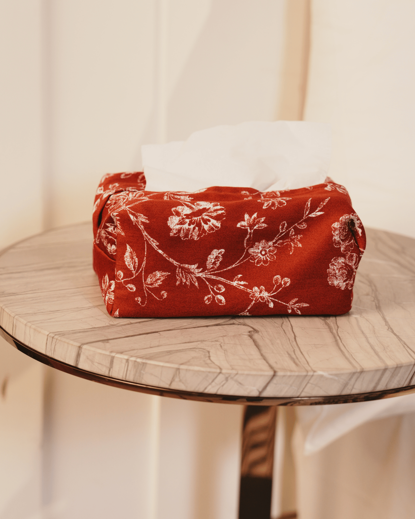 Mauveur Tissue Box Cover