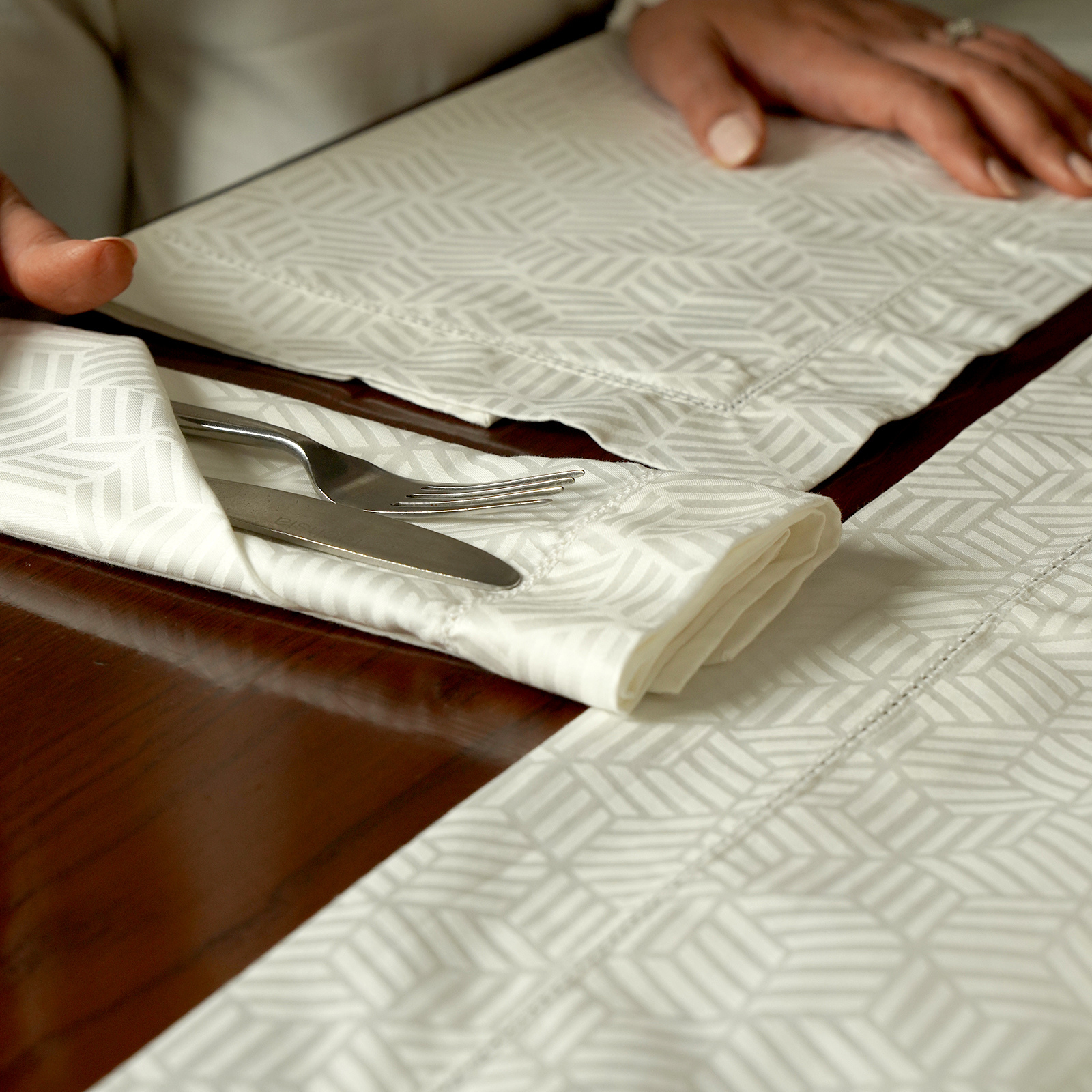 Jacquard Table Napkin Luxe-Edition