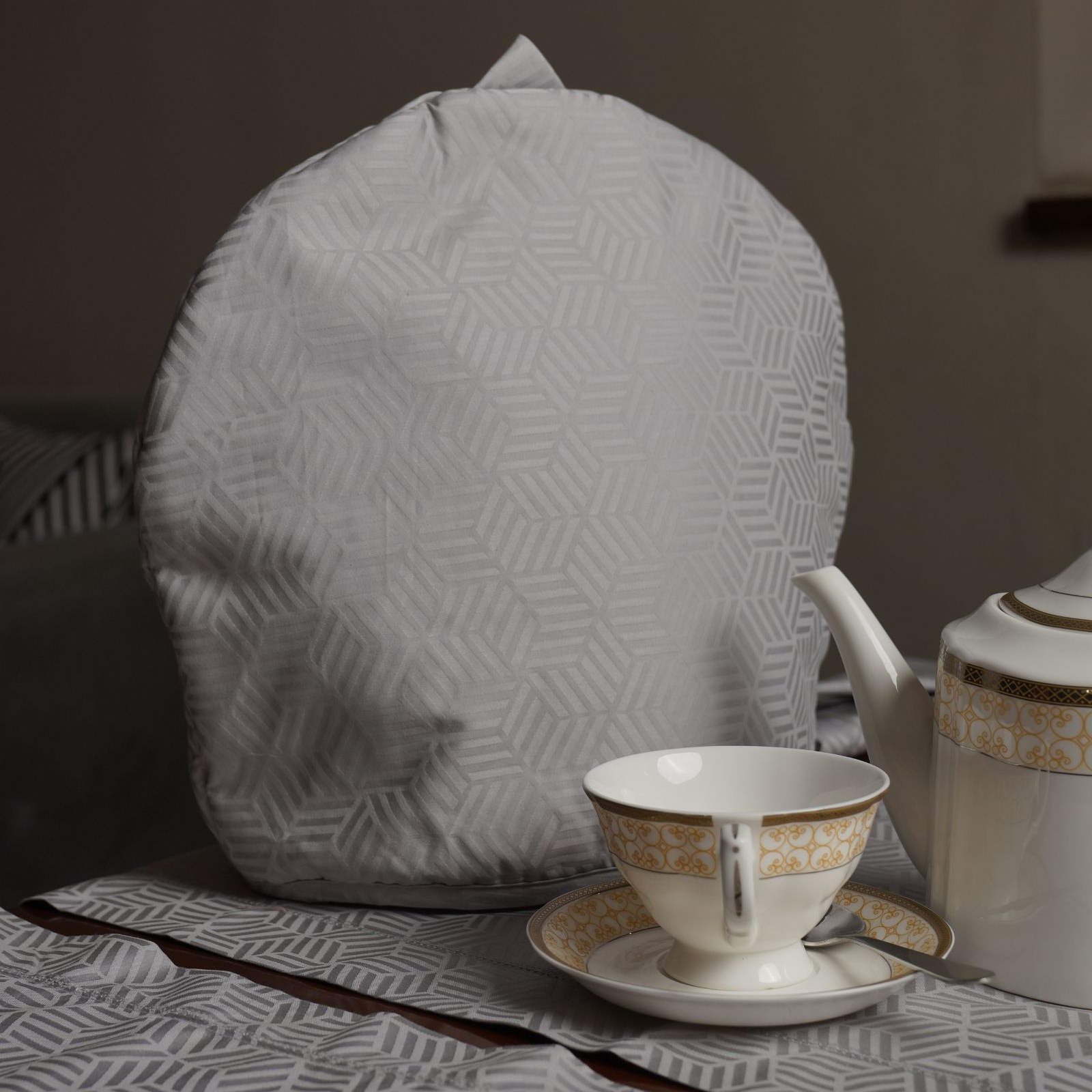 Jacquard Tea Cozy Luxe-Edition