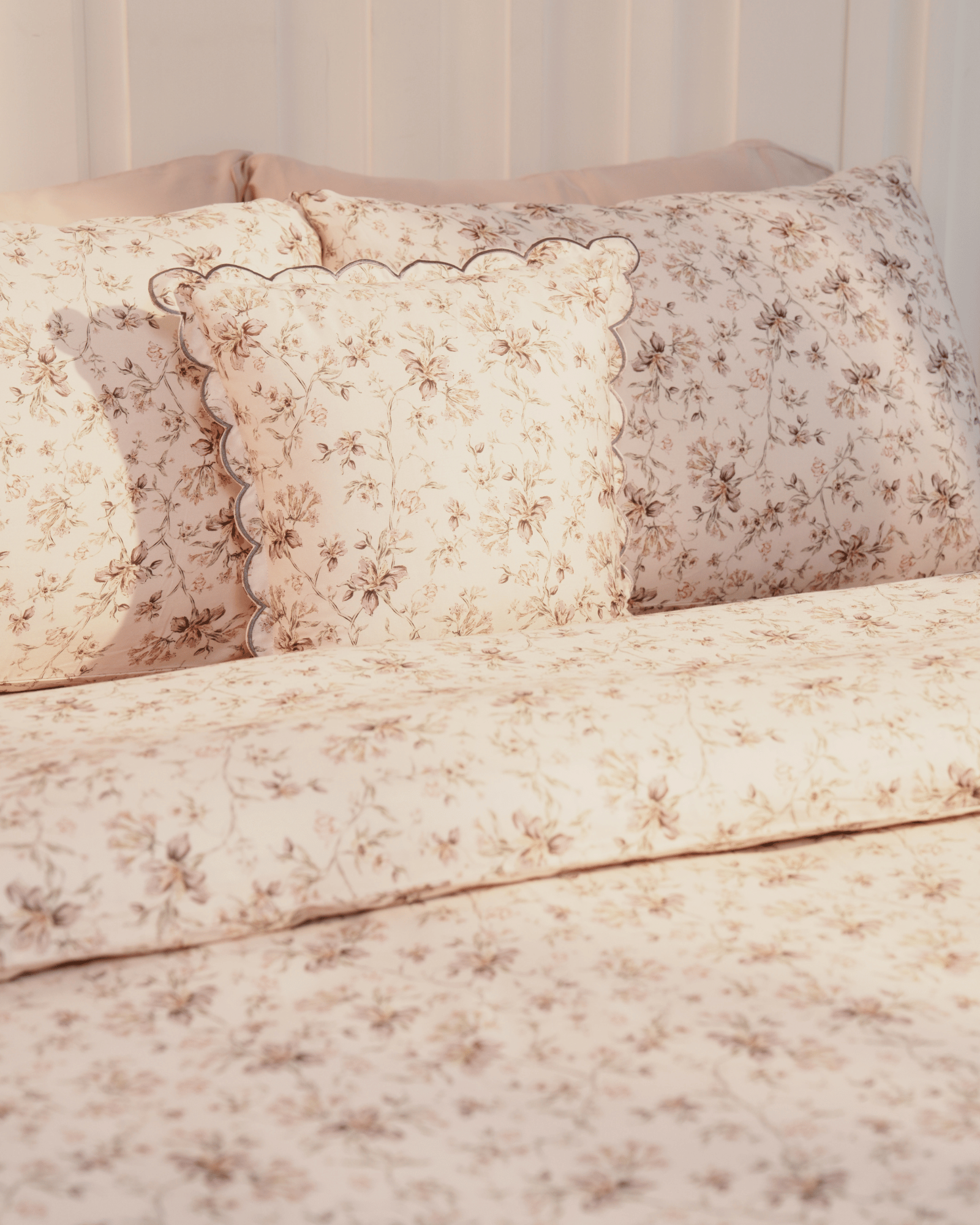 Wrenna Bed Sheet Set - Luxe Edition