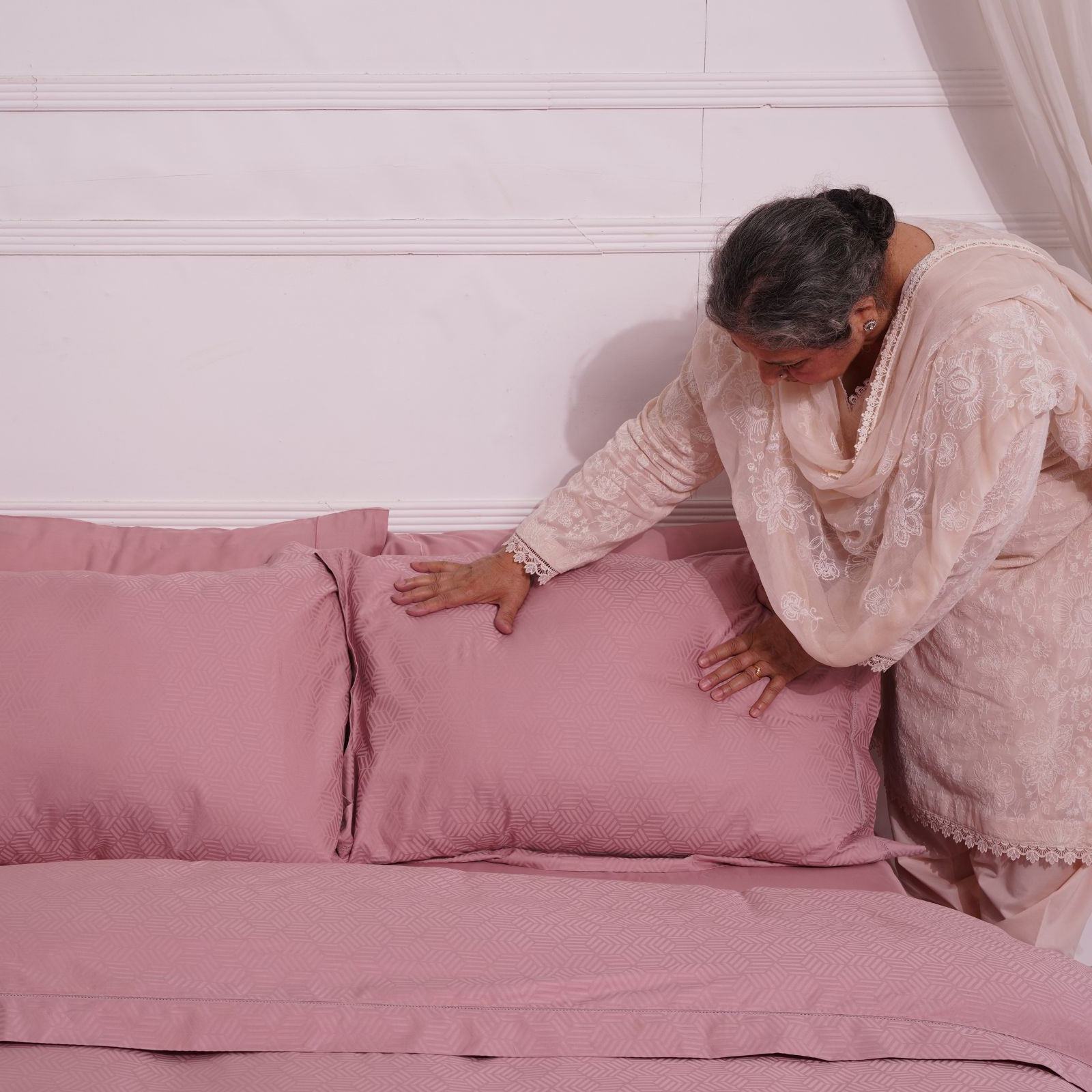 Jacquard Duvet Cover Set-Luxe Edition