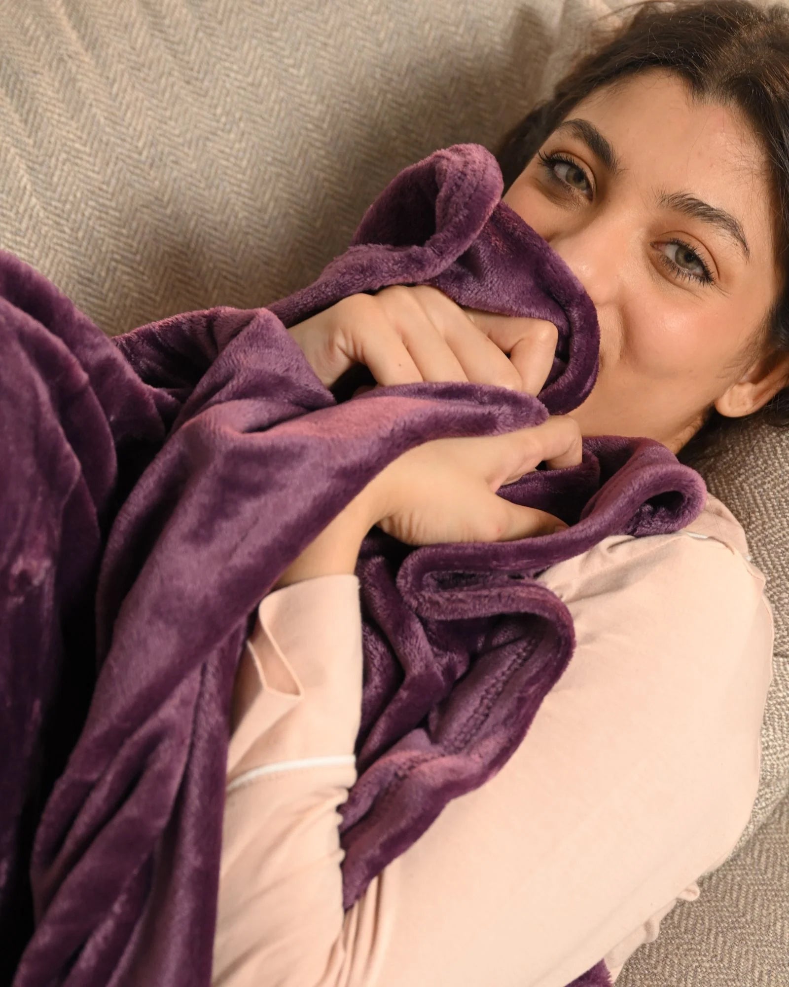 Microfiber Plush Blankets