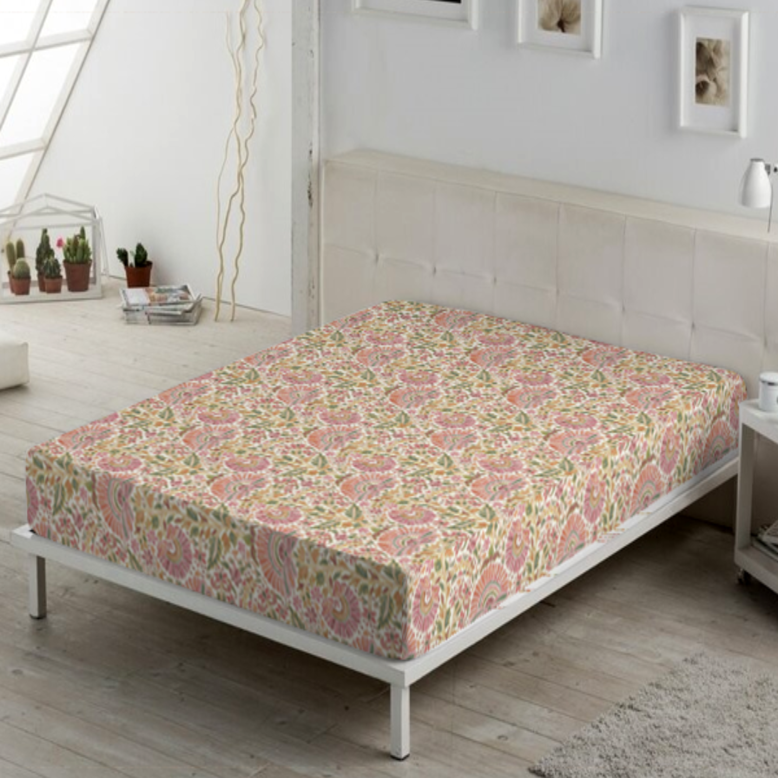 The Linen Company Bedding Fitted Sheet Set / Queen Mystic Bed Sheet Set