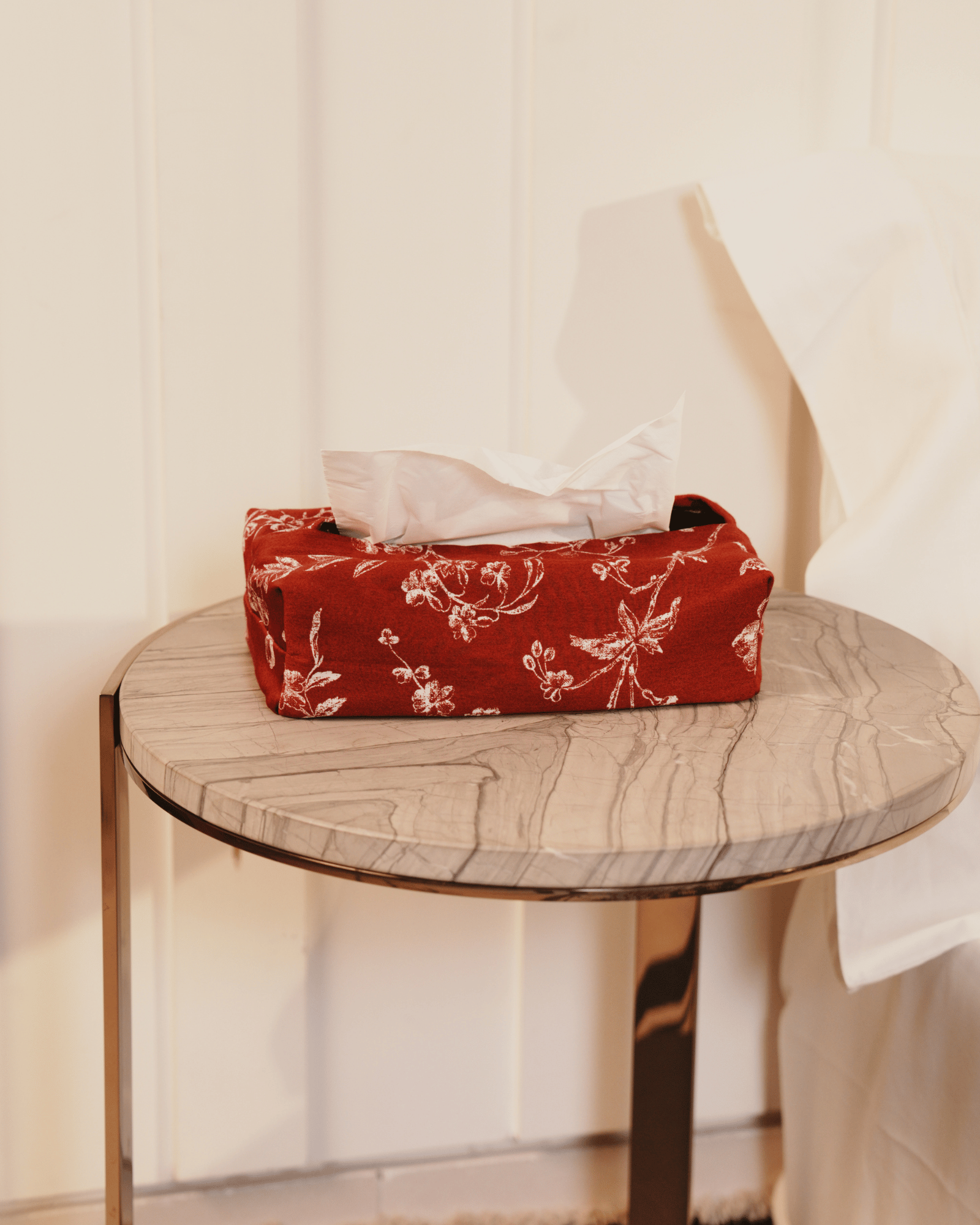Mauveur Tissue Box Cover
