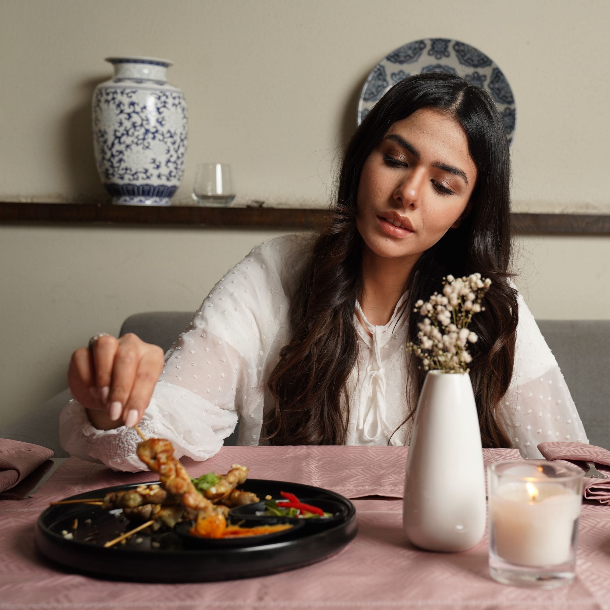 Jacquard Table Runner Luxe-Edition