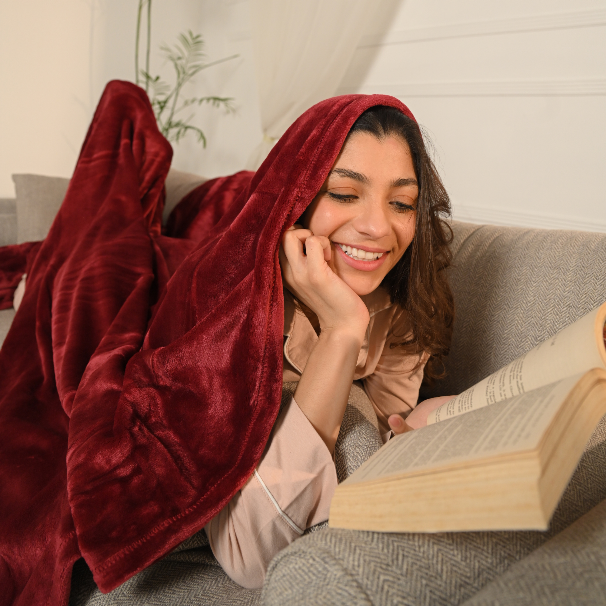 Maroon Microfiber Plush Blanket