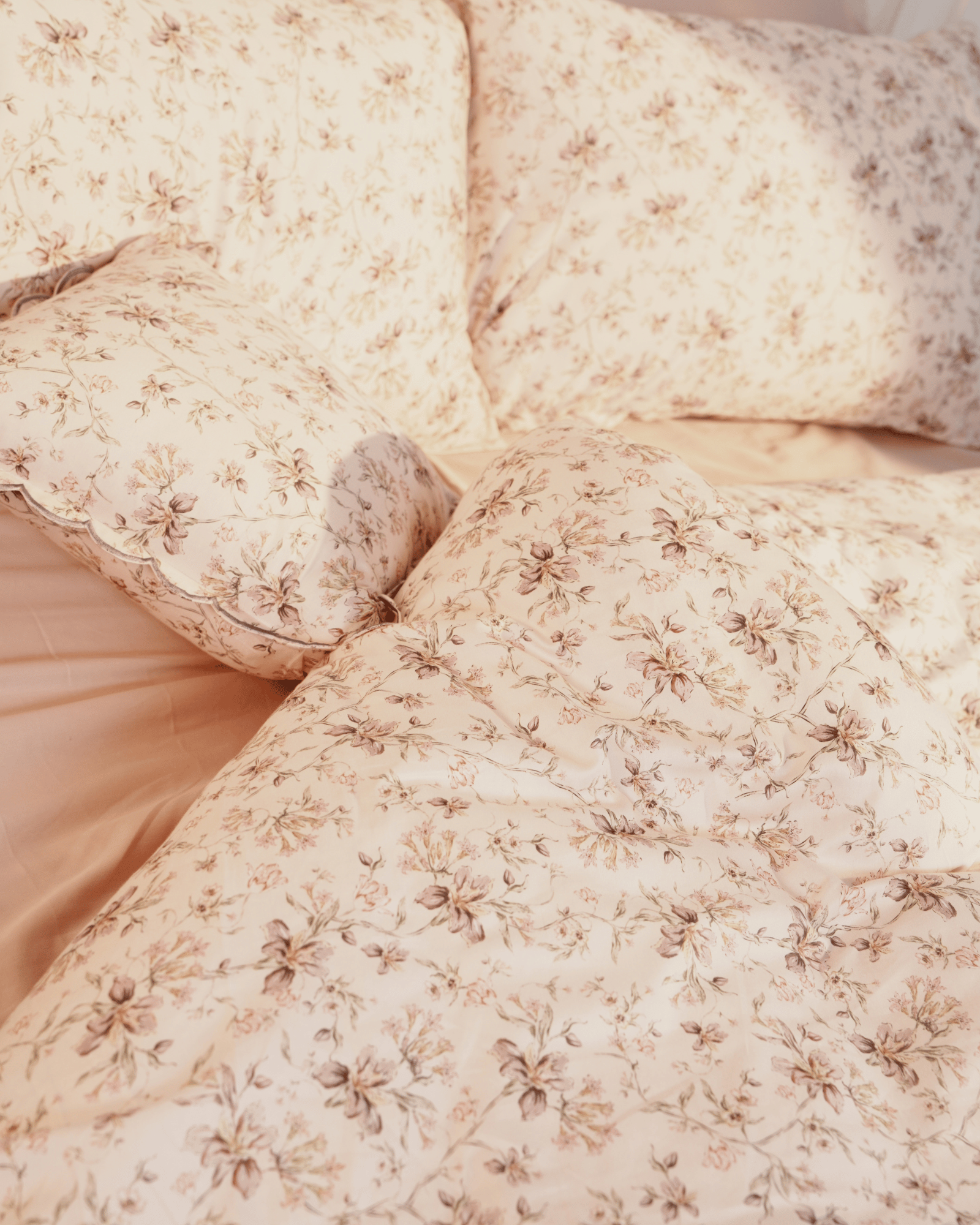 Wrenna Bed Sheet Set - Luxe Edition