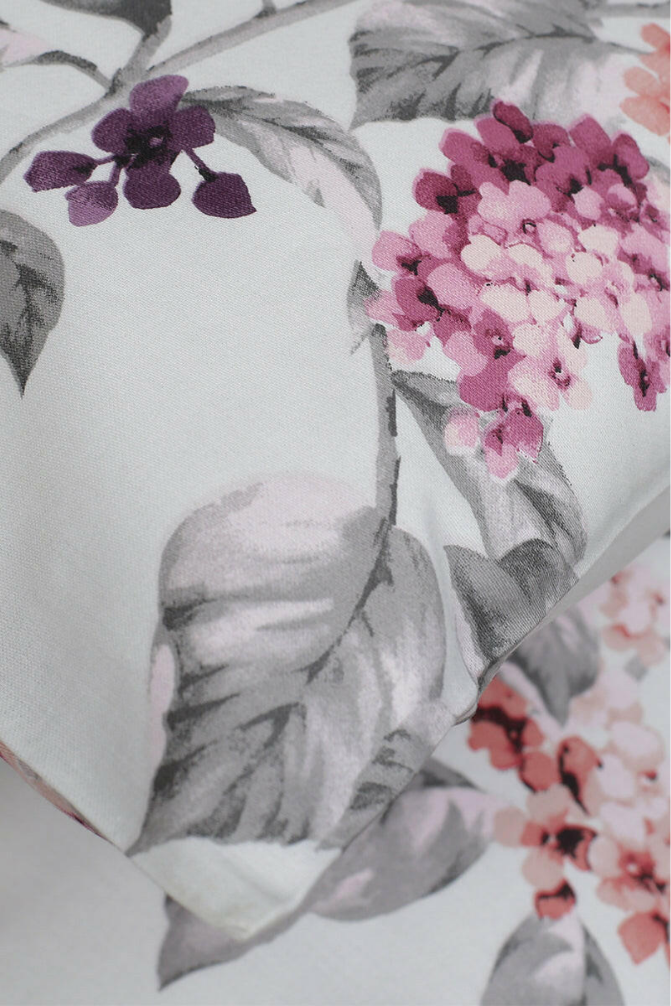Floret Vine Fitted Sheet – view 5