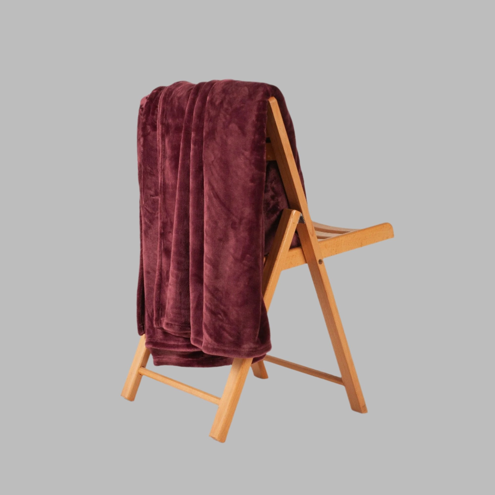 Burgundy Microfiber Plush Blanket - THE LINEN COMPANY