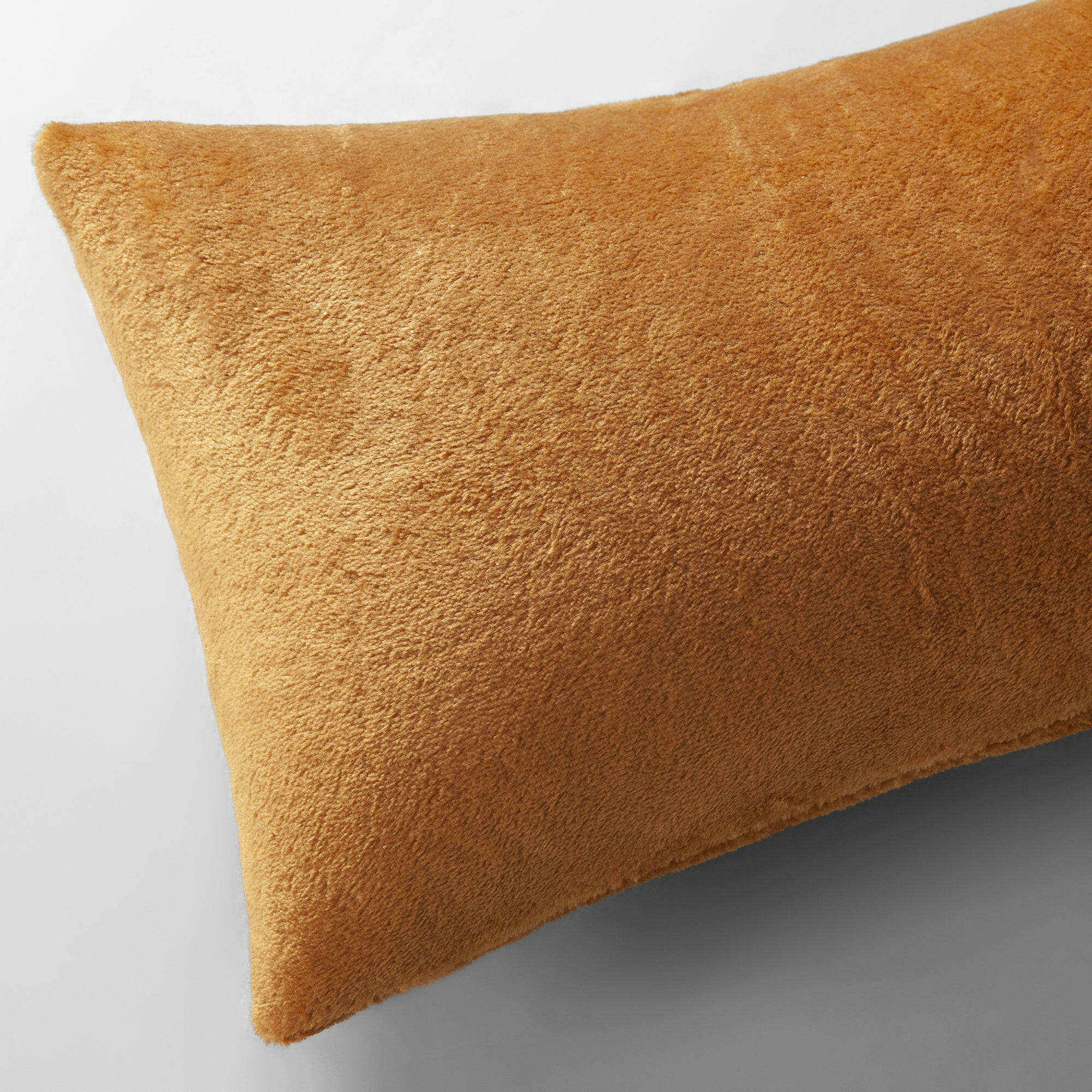 Camel Plush Cushion - THE LINEN COMPANY