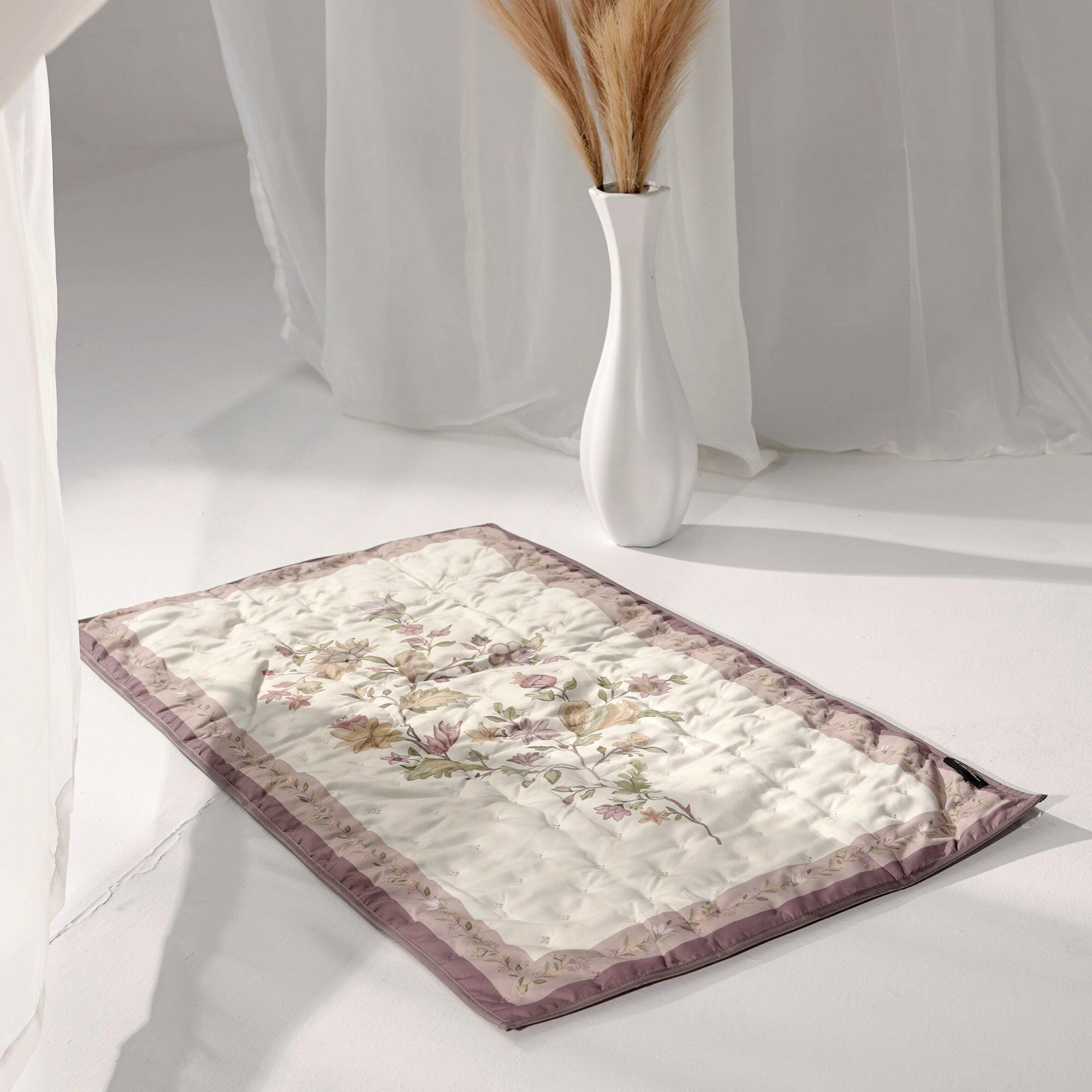 Divine Quilted Travel Prayer Mat - THE LINEN COMPANY