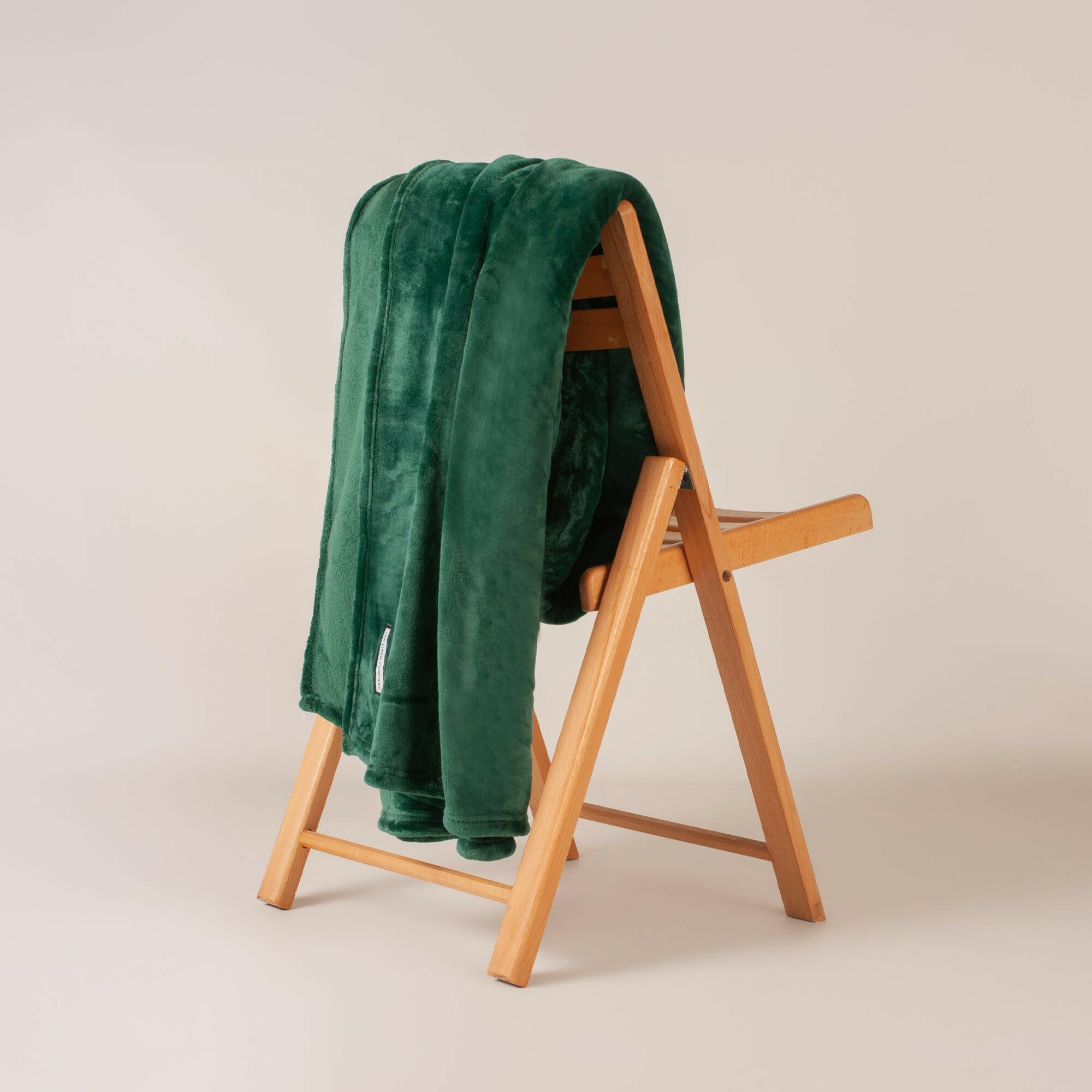 Emerald Green Microfiber Plush Blanket - THE LINEN COMPANY