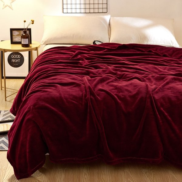 Maroon Microfiber Plush Blanket - THE LINEN COMPANY